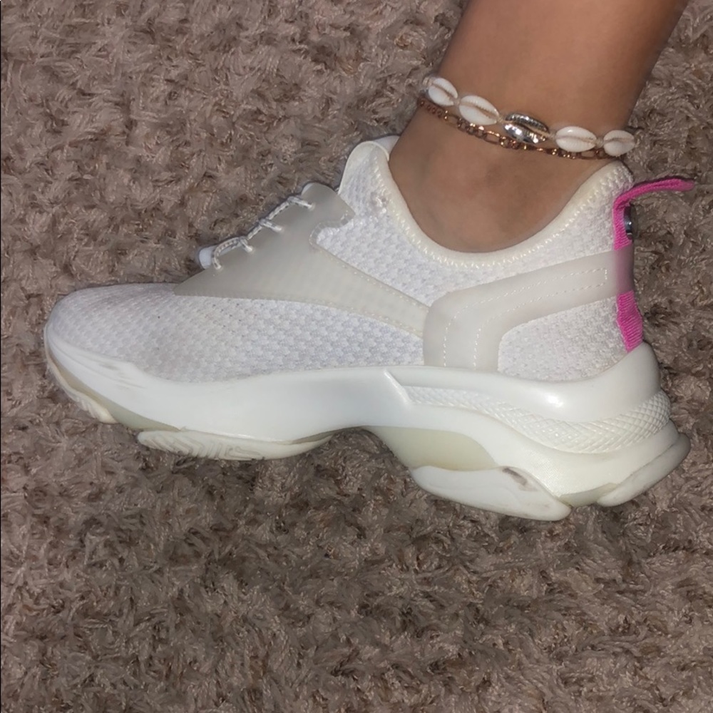 Steve Madden White Tennis Shoes